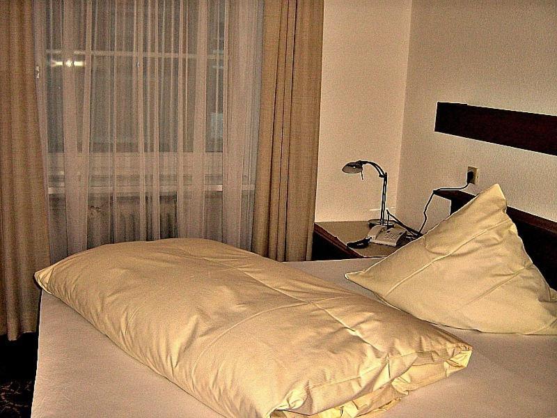 Hotel Restaurant Baeren 프로이덴슈타트 객실 사진